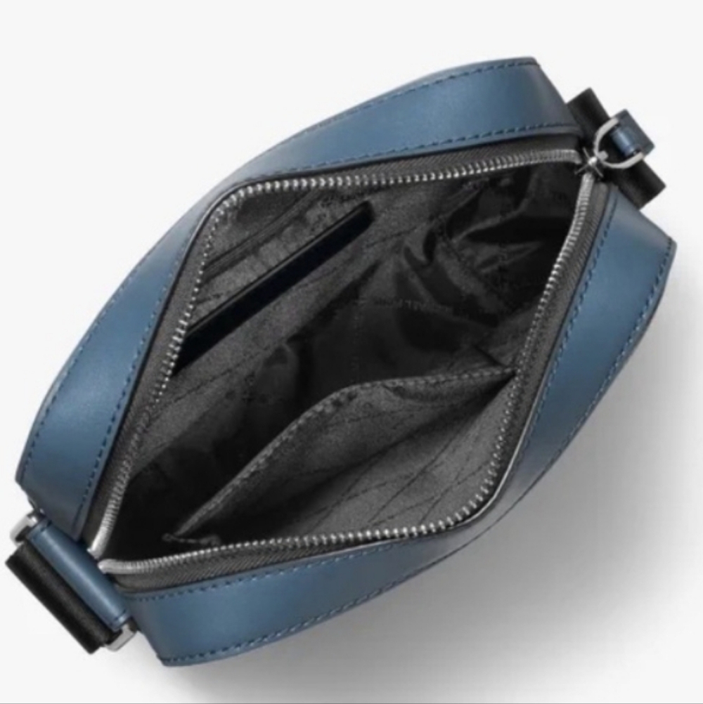 MICHAEL KORS COOPER NWT REPORTER BAG - Picture 3 of 7